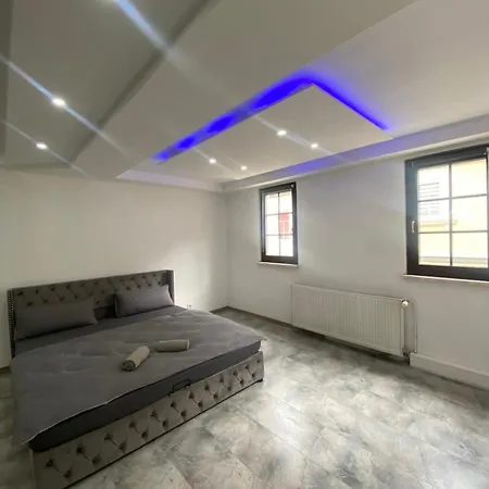 Casa Antic Grosse Moderne 75qm Direkt Im Zentrum Wlan Ist Kostenlos 1-6 Personen * Saalfeld Saale