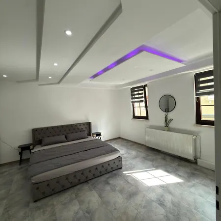 Casa Antic Große Moderne 75qm Im Direkt Im Zentrum Wlan Kostenlos Apartment *