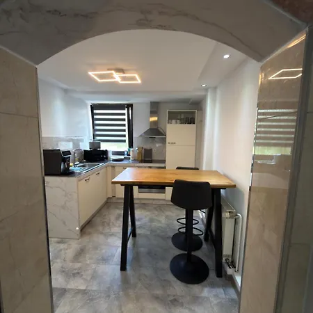 Casa Antic Große Moderne 75qm Im Direkt Im Zentrum Wlan Kostenlos Apartment *